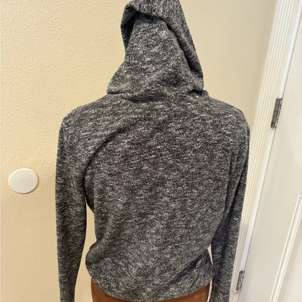 Old Navy Men's Charcoal Turtleneck Sweater